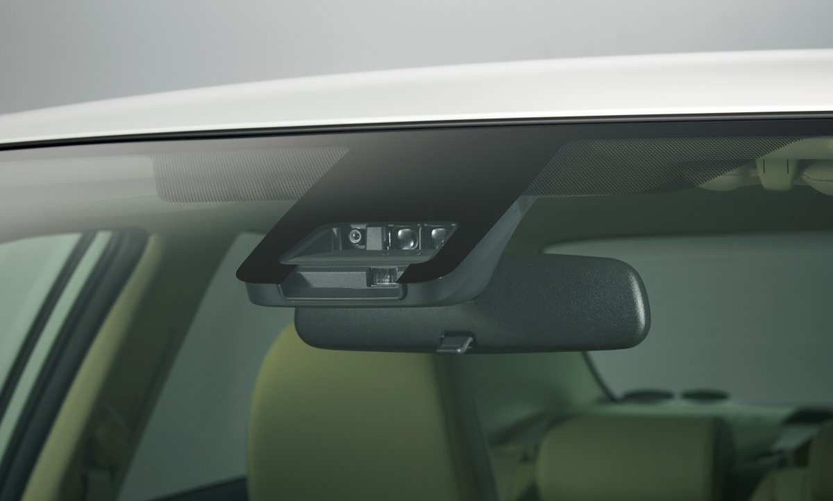 トヨタ・プレミオ/アリオンがマイナーモデルチェンジ、クラウン顔に 自動車リサーチ