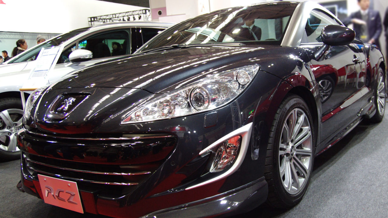 プジョー Rcz 6atと6mtを比較 308との違いは 自動車リサーチ
