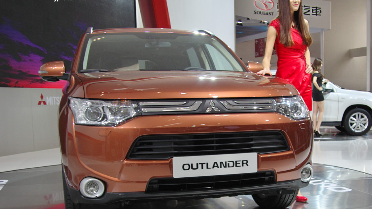 三菱アウトランダーがフルモデルチェンジ 11月発売で価格は2万円前後から 自動車リサーチ