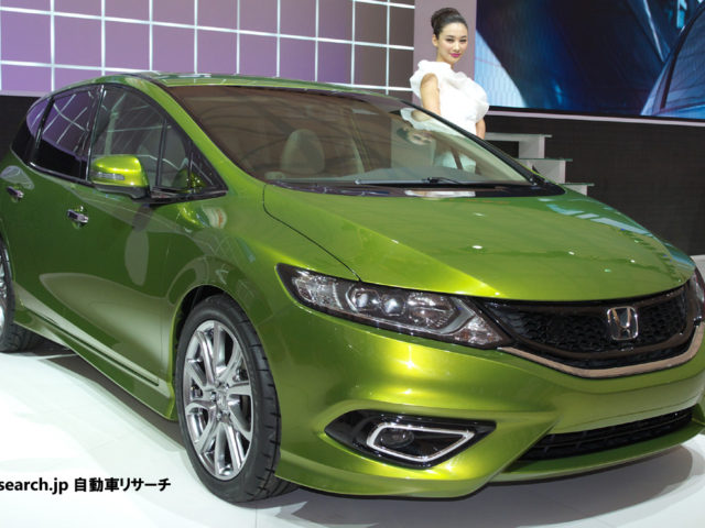 次期ストリームと噂される新型ミニバン Jadeが上海モーターショー13で公開 自動車リサーチ