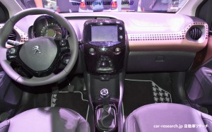 プジョー108インテリア