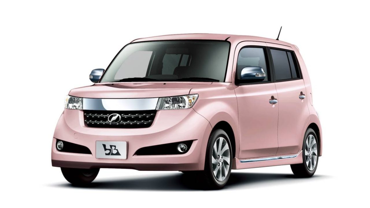 トヨタがbbを一部改良して14年9月1日発売 ディスチャージライト標準装備 自動車リサーチ