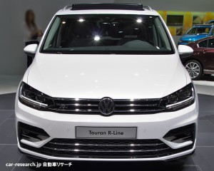 VW トゥーラン 新型　ジュネーブ