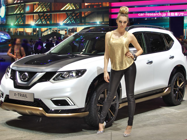 エクストレイル プレミアム コンセプトがジュネーブで発表 日産ブース画像 自動車リサーチ