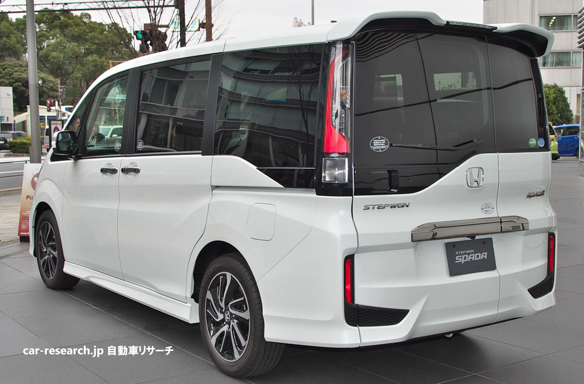 ステップワゴン後期型にマイナーモデルチェンジ 10月東京モーターショー出品 自動車リサーチ