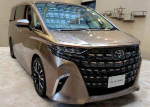 alphard-08