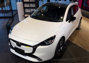 mazda2-202301-53