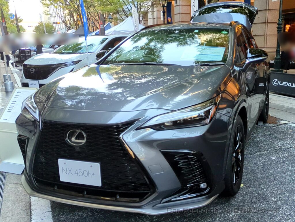 新型【NX】ビッグマイナーチェンジいつ？2026年秋に発表予想、NX350販売終了でHEV・PHEVに集約【レクサス最新情報】前後を偽装したテストカー、フェイスリフトに期待