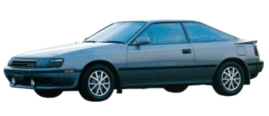 新型【セリカ復活】佐藤氏は社長退任へ、新社長の近氏が意欲的コメント、フルモデルチェンジ発売いつ？2026年予想、新開発2.0LターボG20Eをミッドシップした4WDの可能性、東京オートサロン2025のMコンセプトが原点か、中嶋副社長が開発着手を明言【トヨタ最新情報】8代目へフルモデルチェンジ