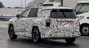 rav4-spyshot