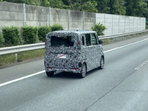 roox-spyshot02