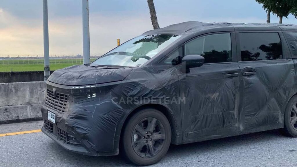 elgrand-spyshot-03