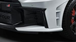 gr-yaris-04
