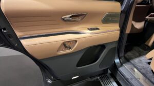centurysuv-008