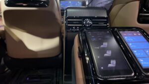centurysuv-027