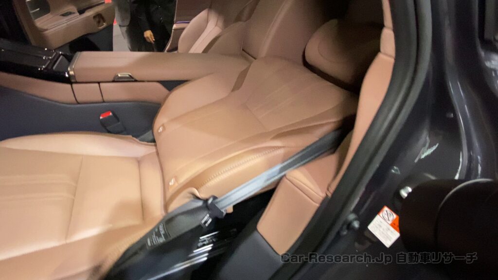 centurysuv-040
