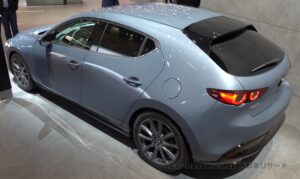 mazda3-03